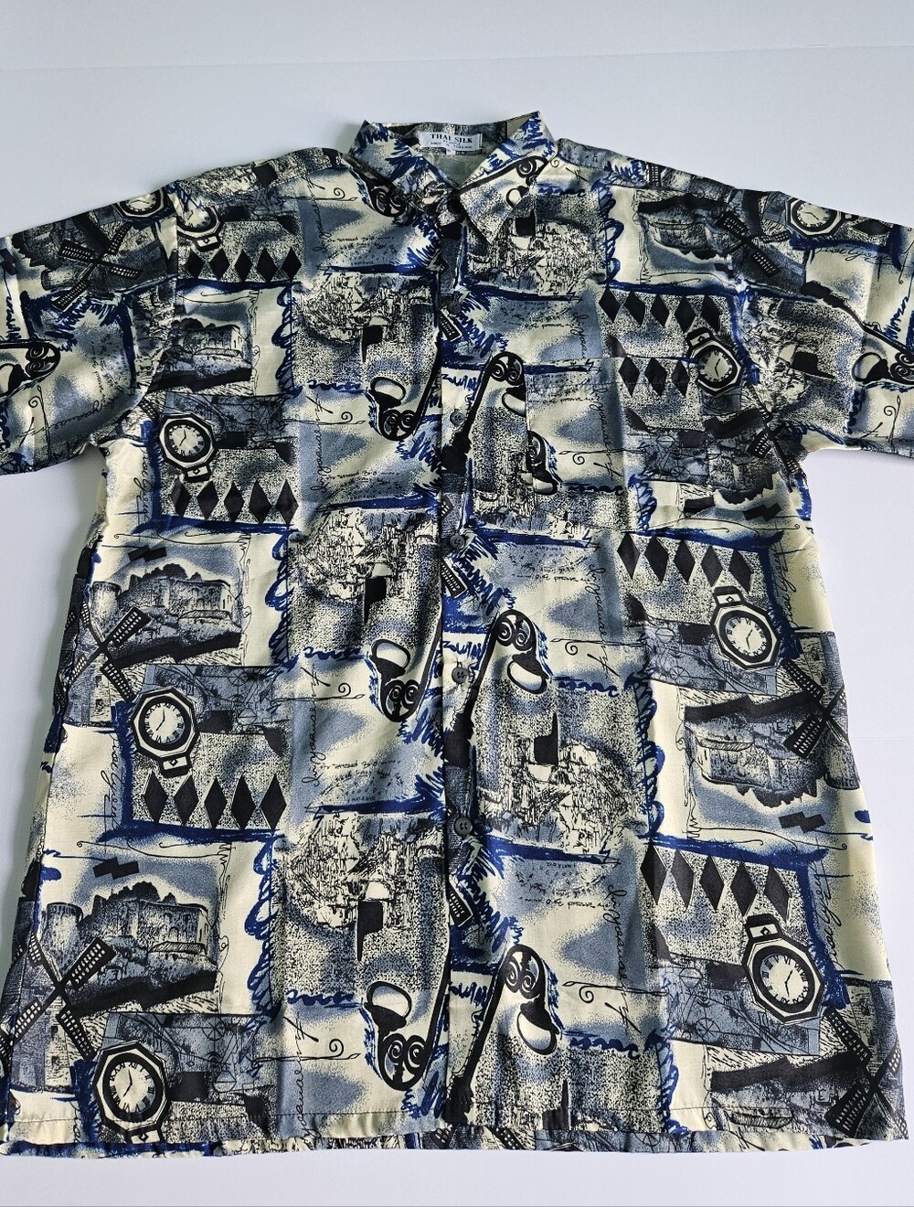 Vintage Thai Silk By Apple Short-Sleeve Button-Down Shirt in Blue & Cream Size M